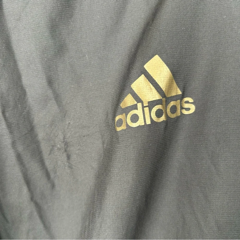 Adidas‎ Men's Black and Gold Juventus Windbreaker